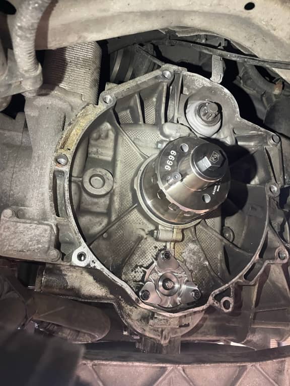 Special tool to remove and install Porsche M96 crankshaft oil seal.